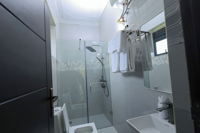Imagen de la habitación del Hotel Port Harbor. Foto 12