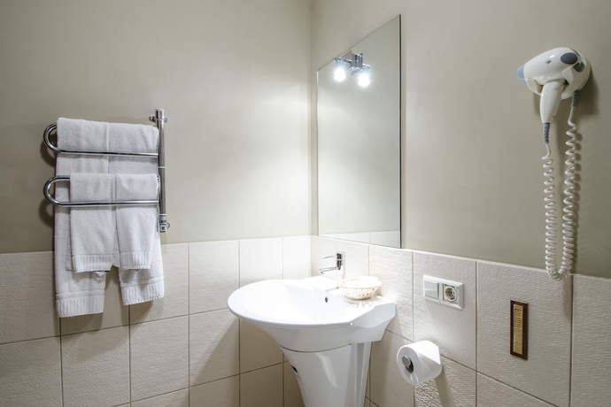 Imagen de la habitación del Hotel Port Hotel. Foto 16