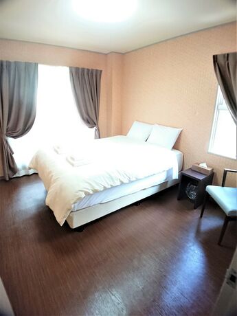 Imagen general del Hotel Port House. Foto 4