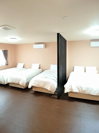 Imagen general del Hotel Port House. Foto 16