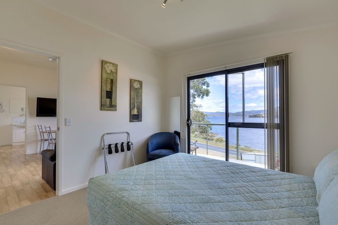 Imagen de la habitación del Hotel Port Huon Cottages. Foto 5