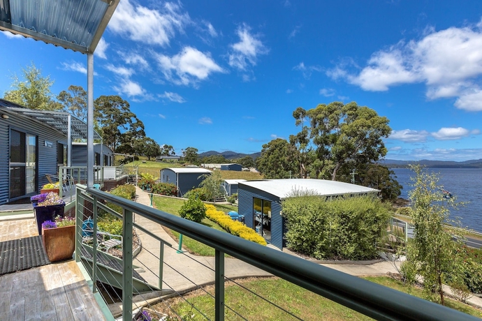 Imagen de los exteriores del Hotel Port Huon Cottages. Foto 14
