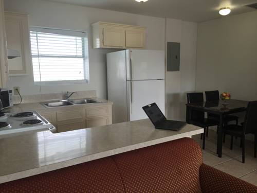 Imagen de la habitación del Hotel Port Isla Inn. Foto 10