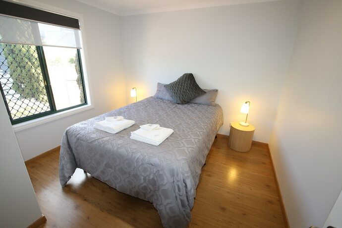 Imagen de la habitación del Hotel Port Lincoln Villas. Foto 17