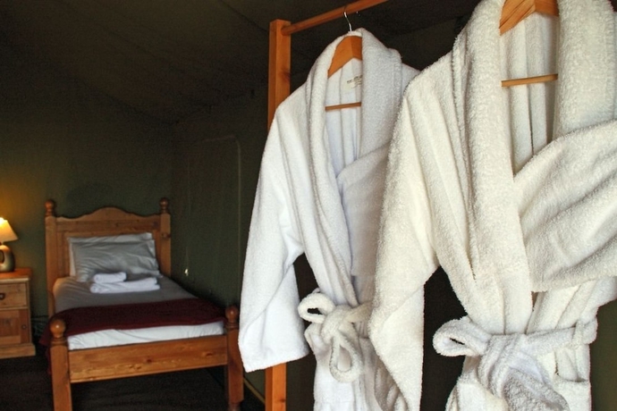 Imagen de la habitación del Hotel Port Lympne Reserve - Livingstone Lodge. Foto 7