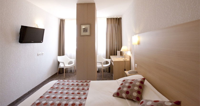 Imagen de la habitación del Hotel Port Marine - Sète. Foto 8