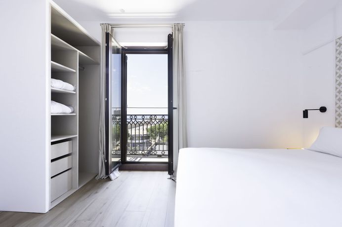 Imagen de la habitación del Hotel Port Plaza Apartments. Foto 2