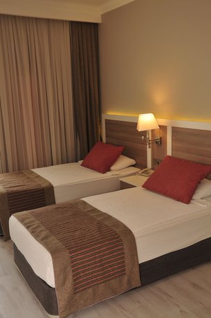 Imagen de la habitación del Hotel Port River - All Inclusive. Foto 12