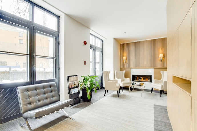 Imagen de los interiores del Hotel Port Royal. Foto 18