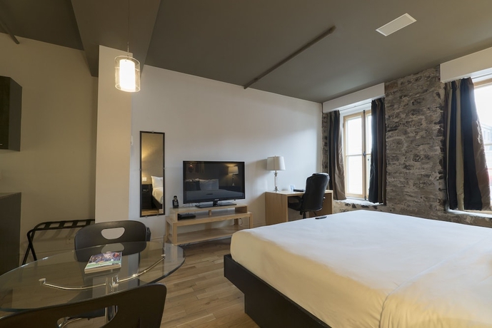 Imagen de la habitación del Hotel Port Royal. Foto 13