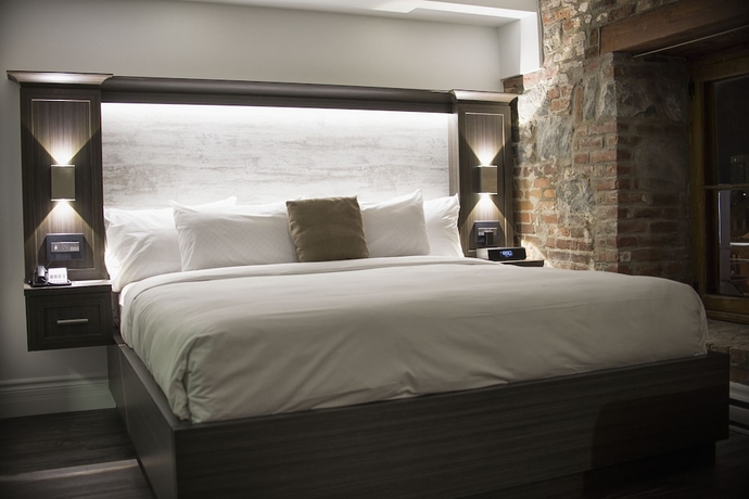 Imagen de la habitación del Hotel Port Royal. Foto 14