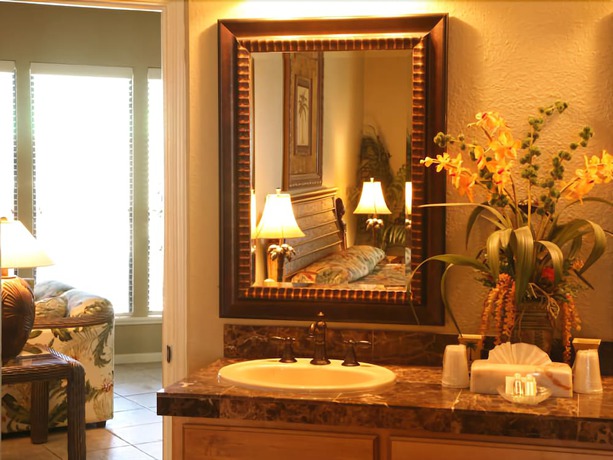 Imagen de la habitación del Hotel Port Royal Ocean Resort And Conference Center. Foto 4