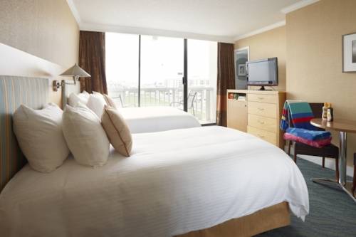 Imagen de la habitación del Hotel Port Royal Oceanfront. Foto 2