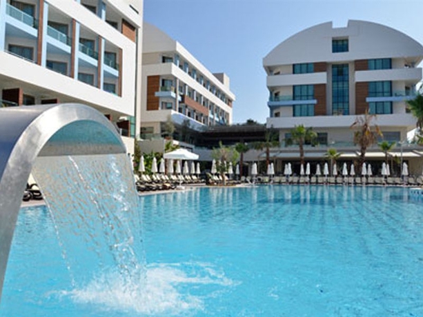 Imagen general del Hotel Port Side Resort - All Inclusive. Foto 1