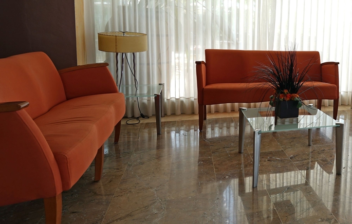 Imagen de los interiores del Hotel Port Sitges. Foto 12