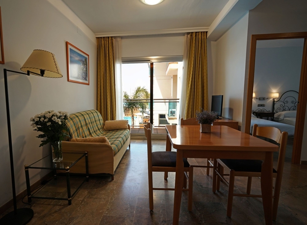 Imagen de los interiores del Hotel Port Sitges. Foto 13