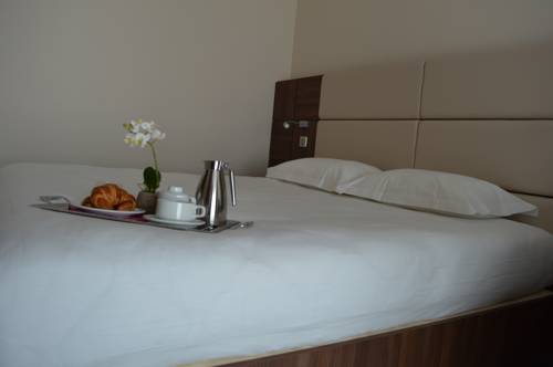 Imagen de la habitación del Hotel Port Toga. Foto 14