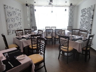 Imagen del bar/restaurante del Hotel Port View City. Foto 6