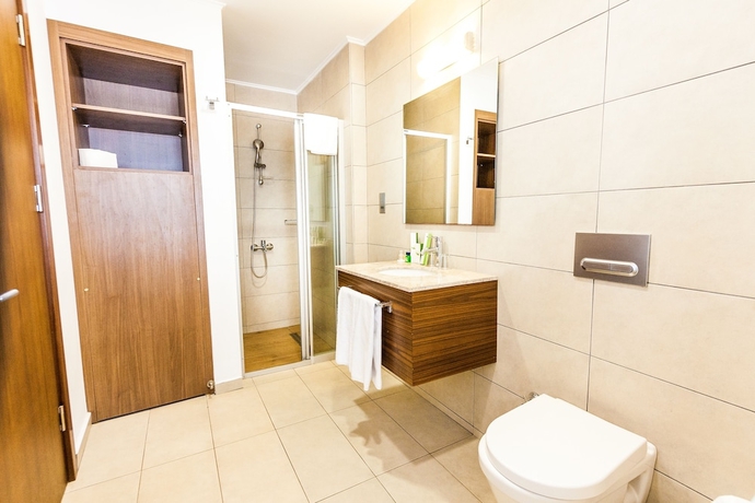 Imagen de la habitación del Hotel Port View. Foto 9