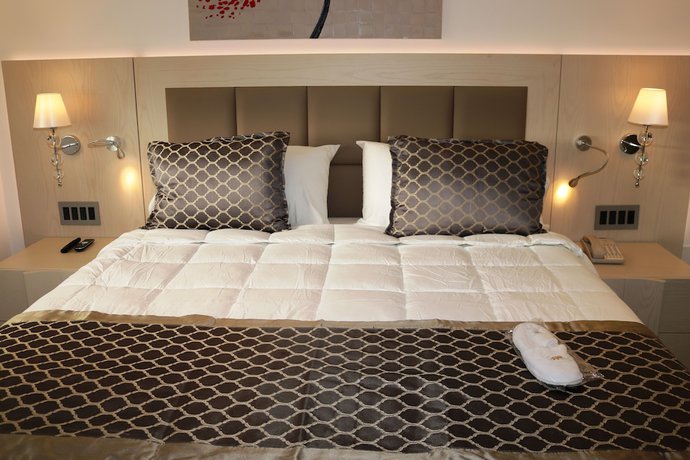 Imagen de la habitación del Hotel Port de Plaisance Resort, Trademark Collection by Wyndham. Foto 3