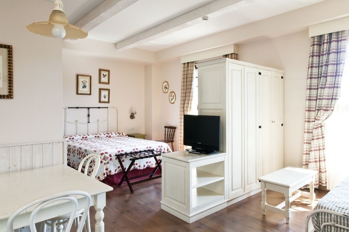 Imagen de la habitación del Hotel PortAventura Hotel Roulette. Foto 2