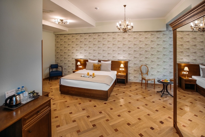 Imagen de la habitación del Hotel Porta Caucasia. Foto 12