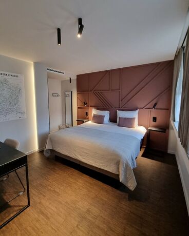 Imagen de la habitación del Hotel Porta Cite. Foto 20