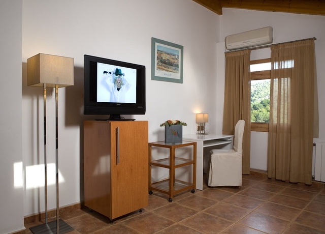 Imagen de la habitación del Hotel Porta D'alella. Foto 10