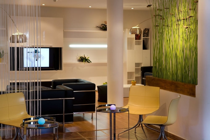 Imagen de la habitación del Hotel Porta D'alella. Foto 11