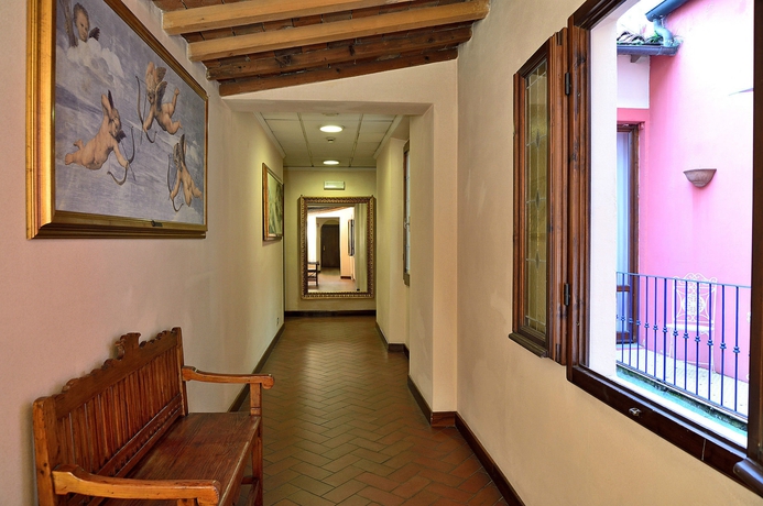 Imagen de los interiores del Hotel Porta Faenza. Foto 13