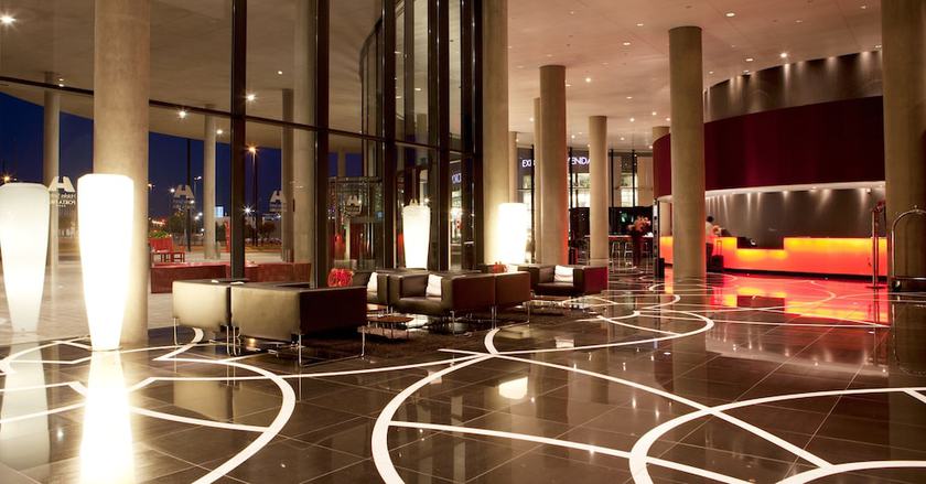 Imagen de los interiores del Hotel Porta Fira. Foto 15