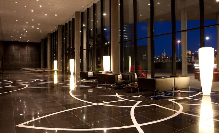 Imagen de los interiores del Hotel Porta Fira. Foto 18