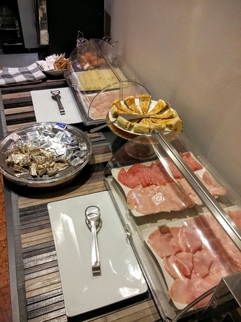Imagen del bar/restaurante del Hotel Porta Palio. Foto 3