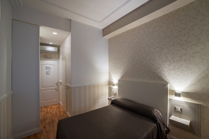 Imagen general del Hotel Porta Pia. Foto 7