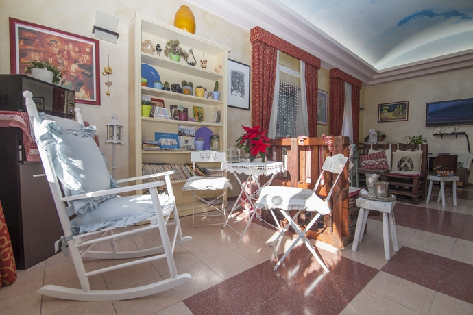 Imagen de los interiores del Hotel Porta Rivera. Foto 6