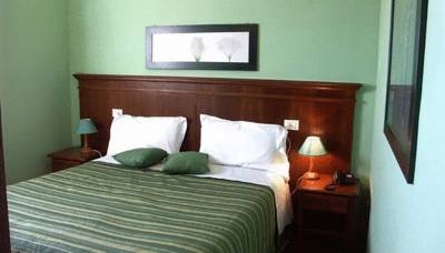 Imagen de la habitación del Hotel Porta Romana. Foto 4