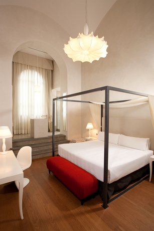 Imagen de la habitación del Hotel Porta Rossa Hotel Firenze, Colbert Collection. Foto 14