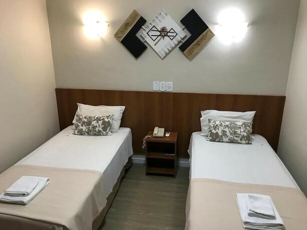 Imagen de la habitación del Hotel Portal Das &Aacute;guas, Jaguari&uacute;na. Foto 27