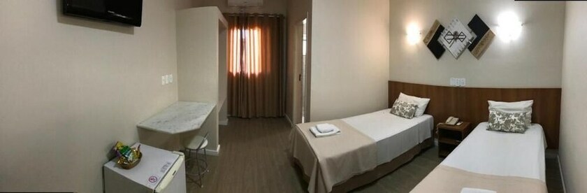 Imagen de la habitación del Hotel Portal Das &Aacute;guas, Jaguari&uacute;na. Foto 30