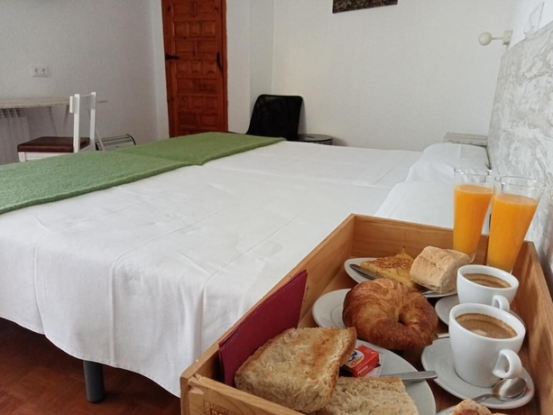 Imagen de la habitación del Hotel Portal De La Rioja. Foto 5