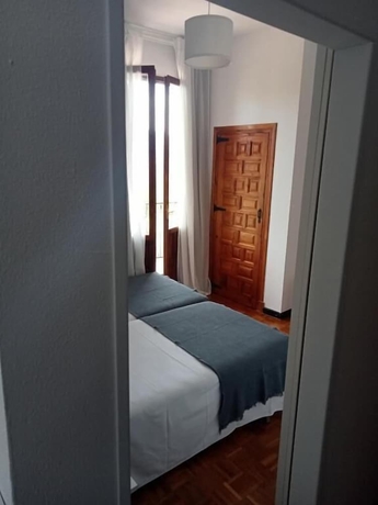 Imagen de la habitación del Hotel Portal De La Rioja. Foto 14