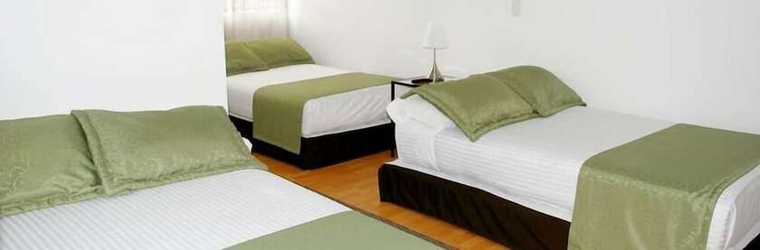 Imagen de la habitación del Hotel Portal De Milán. Foto 19