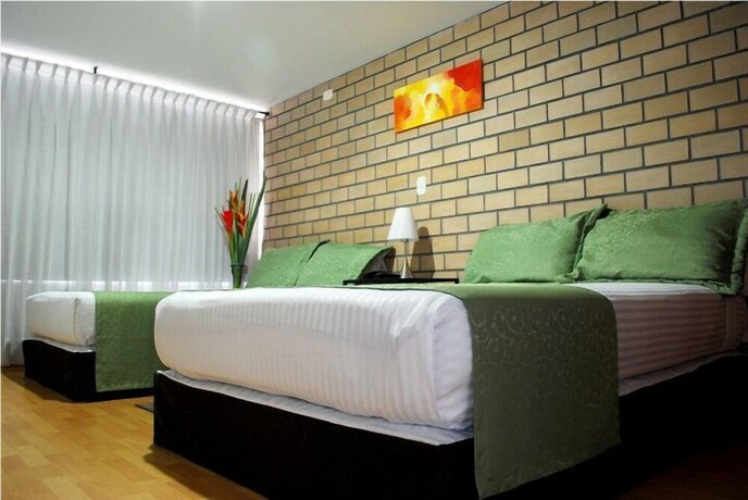 Imagen de la habitación del Hotel Portal De Milán. Foto 34