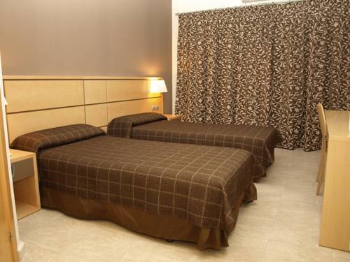 Imagen de la habitación del Hotel Portal Del Caroig. Foto 13