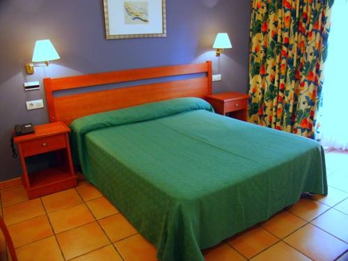 Imagen general del Hotel Portal Del Caroig. Foto 9