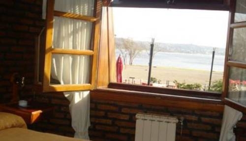 Imagen general del Hotel Portal Del Lago. Foto 11