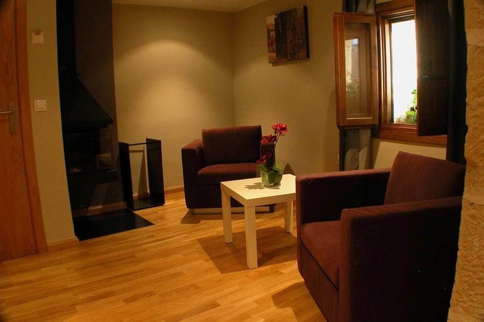 Imagen de los interiores del Hotel Portal Del Matarra&ntilde;a. Foto 9