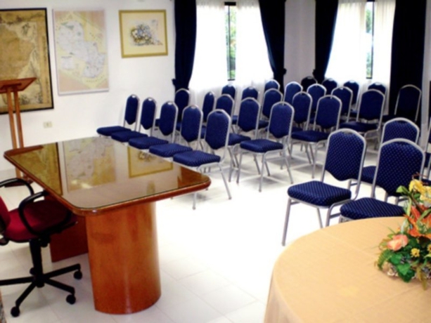 Imagen general del Hotel Portal Del Sol. Foto 3