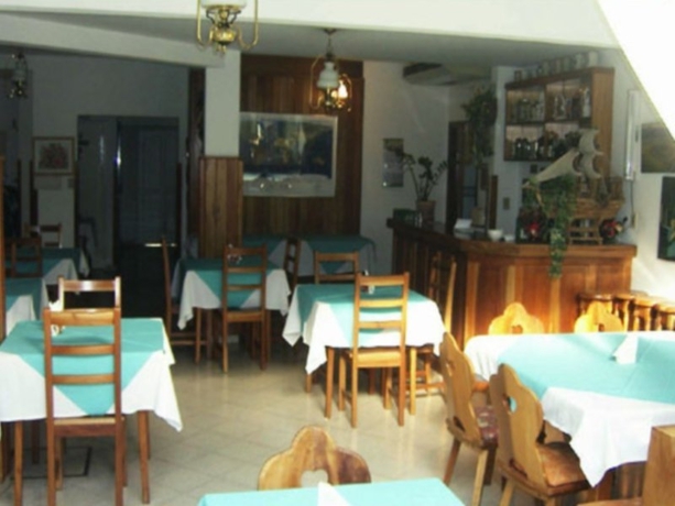 Imagen general del Hotel Portal Del Sol. Foto 4