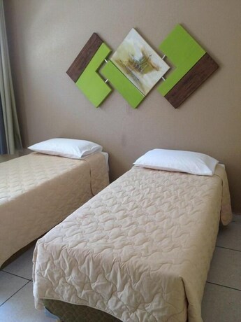 Imagen de la habitación del Hotel Portal Do Eden. Foto 24